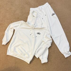 ALO Yoga White Sweatpants & Hoodie Set